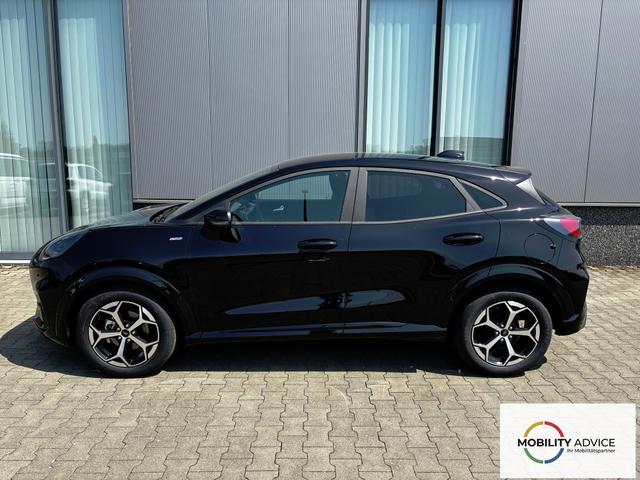 Ford Puma ST-Line 1.0 125PS AUTOMATIK, SCHWARZ-METALLIC, 5 Jahre Garantie, Winterpaket: Sitzheizung, Beheizte Frontscheibe, 17" Alufelgen, Klimaautomatik, NAVIGATION 12", Parksensoren hinten, R&uuml;ckfahrkamera, Voll-LED-Scheinwerfer, Tempomat 