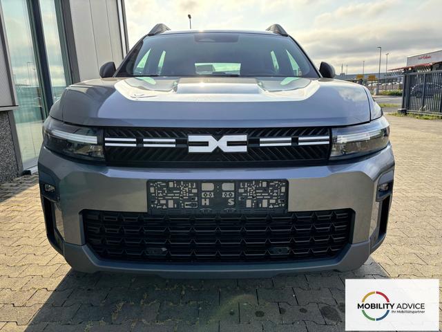 Dacia Bigster Essential 1.2 mild-hybrid-G 140 (Benzin + LPG-GASANLAGE), 17" Alufelgen, Klimaanlage, Radio 10", Parksensoren hinten, R&uuml;ckfahrkamera, Tempomat, Lederlenkrad, Dachreling 
