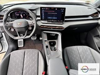 Cupra Terramar VZ 1.5 e-HYBRID (Plug-In-Hybrid) 272PS DSG, 5 Jahre Garantie, 19" Alu, Elektr. Heckklappe, 3-Zonen-Climatronic, DCC, ACC/Tempomat, Alarm, Kessy, Privacy-Glas, Parksensoren vorn/hinten, R&uuml;ckfahrkamera, Media 12,9" + Full Link, M-Lederlenkrad beheizt 