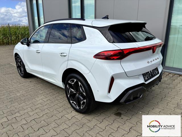Cupra Terramar VZ 1.5 e-HYBRID (Plug-In-Hybrid) 272PS DSG, 5 Jahre Garantie, 19" Alu, Elektr. Heckklappe, 3-Zonen-Climatronic, DCC, ACC/Tempomat, Alarm, Kessy, Privacy-Glas, Parksensoren vorn/hinten, R&uuml;ckfahrkamera, Media 12,9" + Full Link, M-Lederlenkrad beheizt 