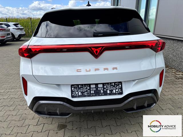 Cupra Terramar VZ 1.5 e-HYBRID (Plug-In-Hybrid) 272PS DSG, 5 Jahre Garantie, 19" Alu, Elektr. Heckklappe, 3-Zonen-Climatronic, DCC, ACC/Tempomat, Alarm, Kessy, Privacy-Glas, Parksensoren vorn/hinten, R&uuml;ckfahrkamera, Media 12,9" + Full Link, M-Lederlenkrad beheizt 