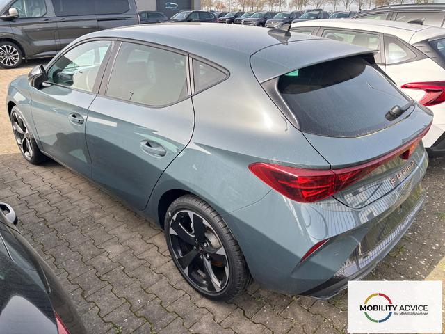 Cupra Leon Basis 1.5 TSI 150PS 6-Gang, 5 Jahre Garantie, AHK SCHWENKBAR, MATRIX-LED, EDGE-PAKET, WINTER-PAKET, 18" Alufelgen, Voll-LED-Scheinwerfer, 3Z-Climatronic, ACC/Tempomat, Digitales Cockpit, Full Link, Parksensoren v/h, Privacy-Glas, M-Lederlenkrad 