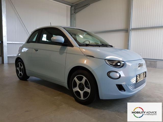 Fiat / 500e / Blau / / / 