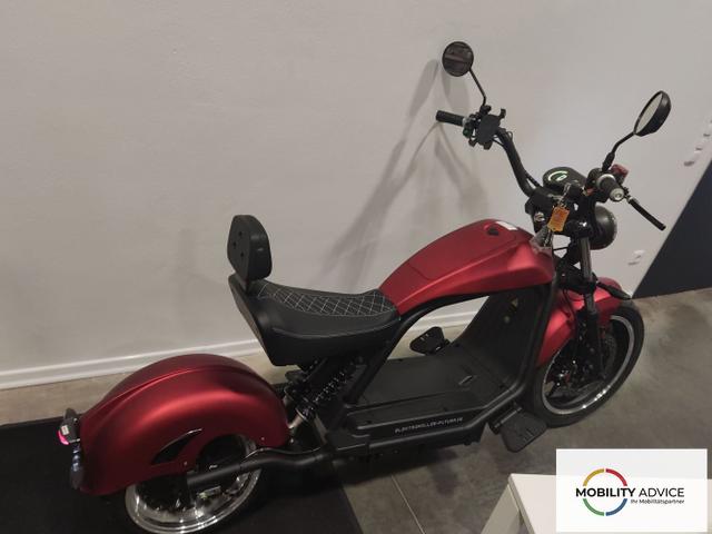 Futura / Chopper E-Roller / Rot / / / 