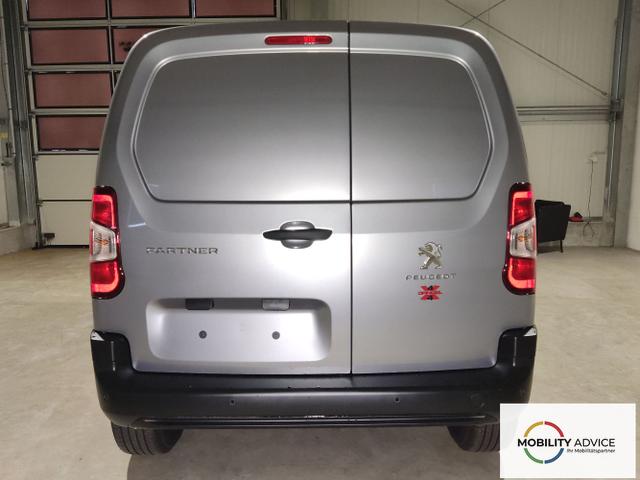 Peugeot / Partner / Grau / / / , Beispielbilder, ggf. teilweise mit Sonderausstattung