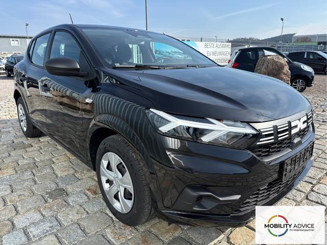 Dacia / Sandero / Schwarz / / / , Beispielbilder, ggf. teilweise mit Sonderausstattung