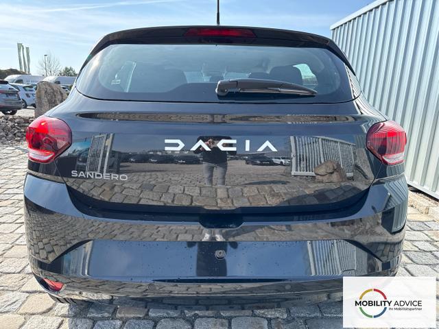 Dacia / Sandero / Schwarz / / / , Beispielbilder, ggf. teilweise mit Sonderausstattung