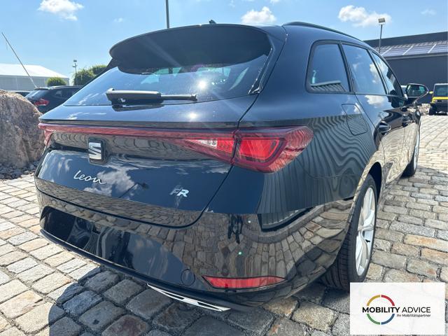 Seat / Leon Sportstourer / Schwarz / / / 
