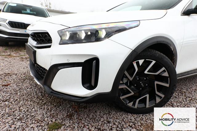 Kia XCeed Bi-LED SHZ PrivG ACC Keyl Nav Kam CarPl BT 