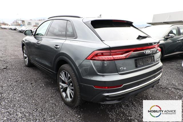 Audi Q8 S line 55 TFSI 340 quattro Matrix 2xS PanoD 21Z 