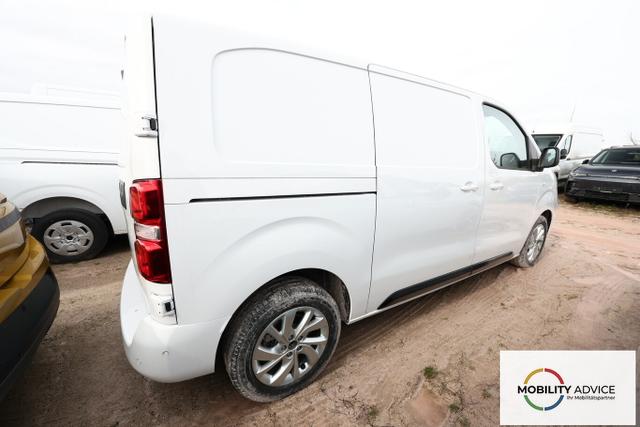 Fiat Scudo AT AHK LED Navi10" Keyl LM17" ACC Kam PDC 