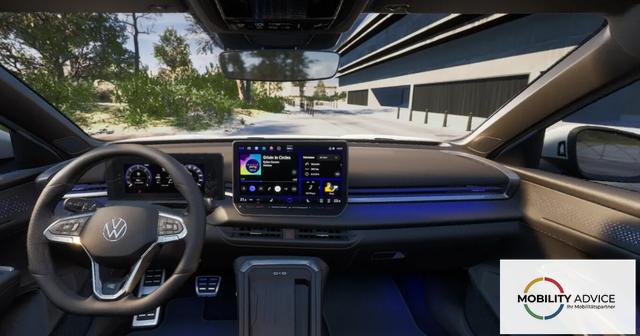 Volkswagen T-Roc R-Line EasyO AHK 5JGar Kam ParkAss+ PrivG 