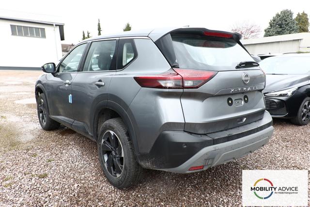 Nissan X-Trail Acenta AT 4xSHZ LED Kam ACC CarPlay Keyl 