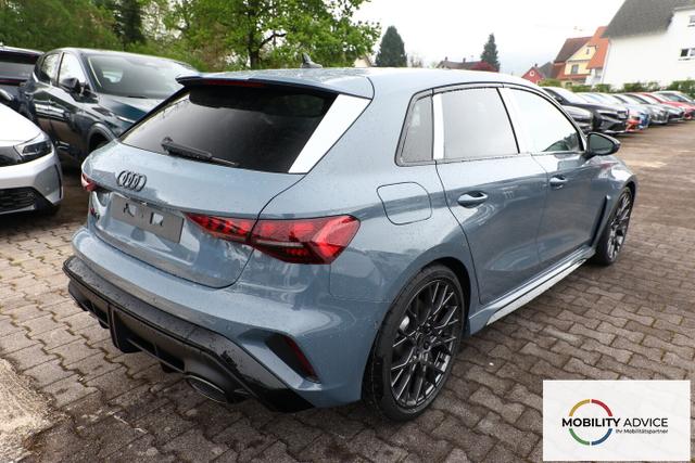 Audi RS3 Sportback RS 3 Pano Leder Matrix PerfAbgas Sonos 
