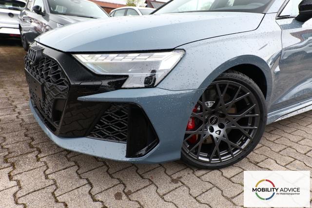 Audi RS3 Sportback RS 3 Pano Leder Matrix PerfAbgas Sonos 