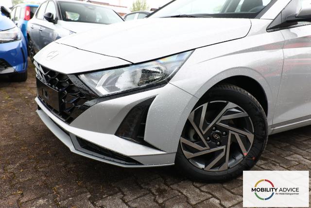 Hyundai i20 Select DCT Nav DigCo 16 CarPlay Kam PDC Temp 