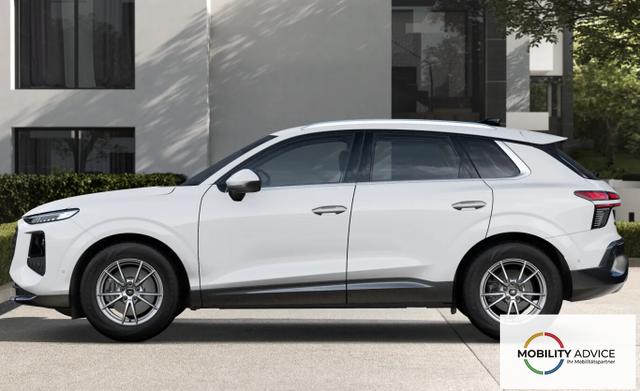 Audi Q3 Intense Tech LED+ KlimaP MMI+ Keyl ACC eHK 17Z PrivG 