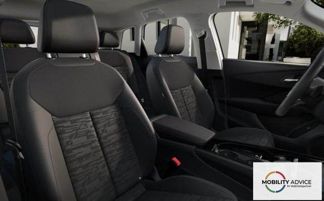 Audi Q3 Intense Tech LED+ KlimaP MMI+ Keyl ACC eHK 17Z PrivG 