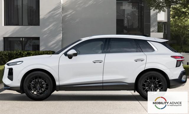 Audi Q3 Intense Tech LED+ KlimaP MMI+ Keyl PrivG 18Z eHK PDC+ 