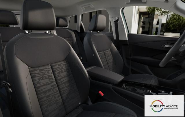 Audi Q3 Intense Tech LED+ KlimaP MMI+ Keyl PrivG 18Z eHK PDC+ 
