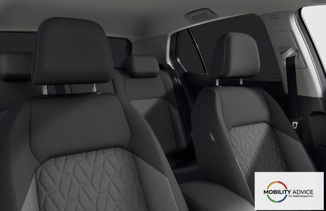 Volkswagen Golf LIFE 8 TDI Nav ParkAs+ SHZ PrivG 17Z KeyL AHK 