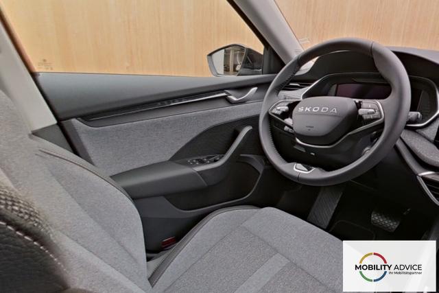 Skoda Octavia Combi Selection DSG Selec Nav ACC el.Heckk Key Kam 