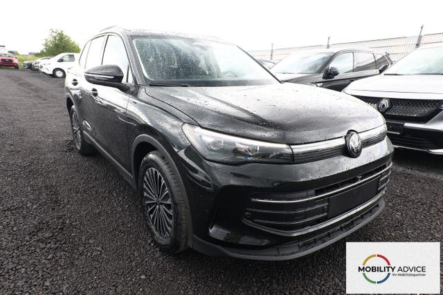Volkswagen Tiguan DSG LED+ Pano IQ.DRIVE 5JGar. LM18Z SHZ 