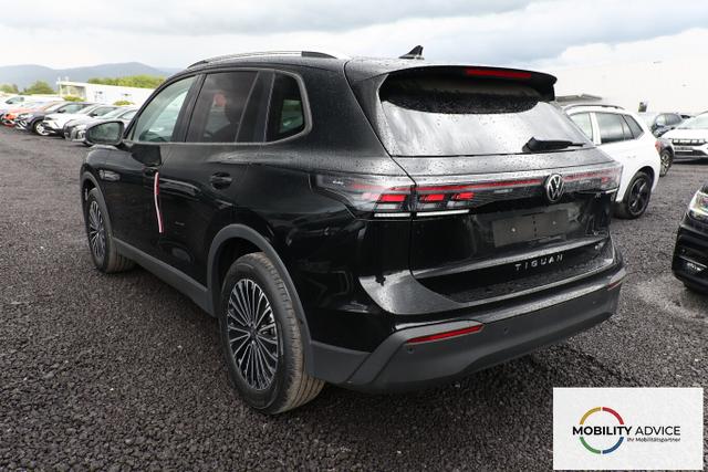 Volkswagen Tiguan DSG LED+ Pano IQ.DRIVE 5JGar. LM18Z SHZ 