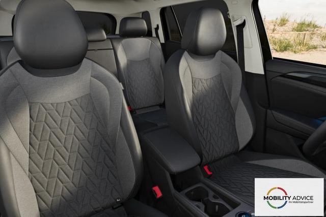 Volkswagen Tayron LIFE PHEV Pano LED+5JGar IqDrive SHZ eHK PrivG 
