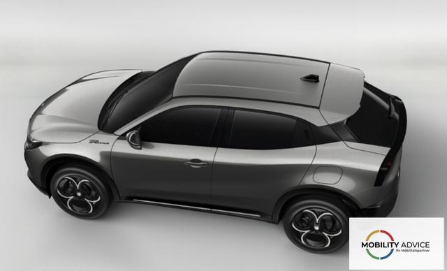 Alfa Romeo Junior Ibrida Sport Speciale TechP Matrix 18"LM 