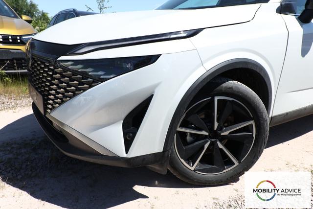 Nissan Qashqai Tekna Pano HUD el.Heckk LED+ ACC SHZ Nav 