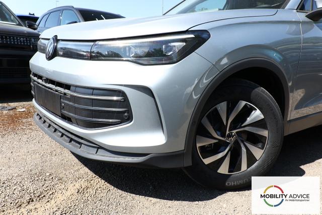 Volkswagen Tiguan DSG LED+ IQ.DRIVE SHZ 5JGar. Keyl 17Z ACC 