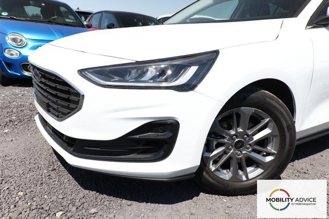 Ford Focus Titanium X ACC Nav LED Kam TotW KeyFree 