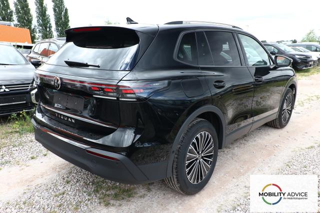 Volkswagen Tiguan DSG LED+ Pano Nav 5JGar IQ.DRIVE LM18Z 