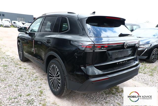 Volkswagen Tiguan DSG LED+ Pano Nav 5JGar IQ.DRIVE LM18Z 