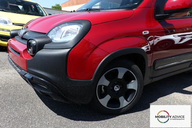 Fiat Panda Cross 5S PDC CarP/AndroidA PrivG 15Z NSW 