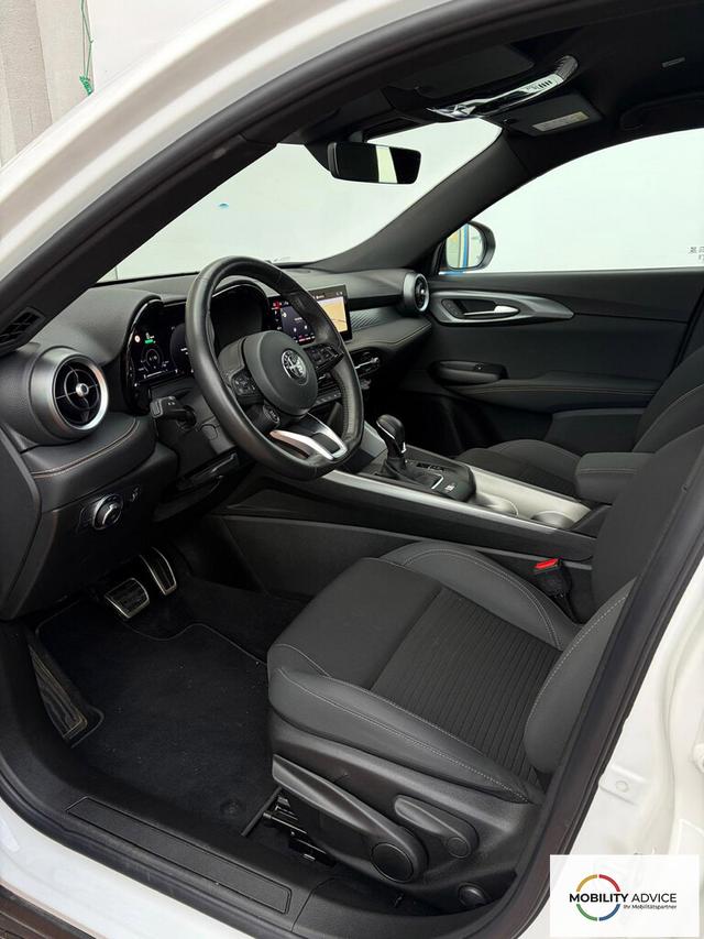 Alfa Romeo Tonale Sprint Hybrid TechP Klimaaut. 19"LM SHZ 