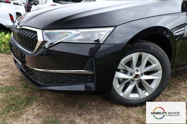 Skoda Octavia Combi Selection DSG Selec Matrix HUD Nav ACC Kessy 