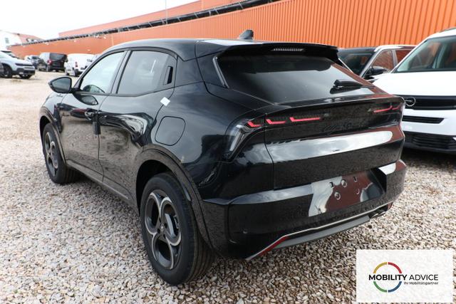 Alfa Romeo Junior Ibrida Sport Speciale TechP Matrix 18"LM 