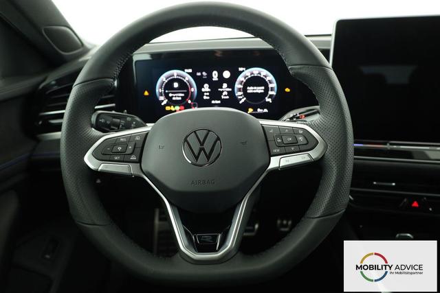 Volkswagen Passat Variant 2.0 TDI 142 kW 4Motion R-Line DSG 4M Black, AHK, IQ.Light, HUD, 19-Zoll, AreaView, Navi, Side 
