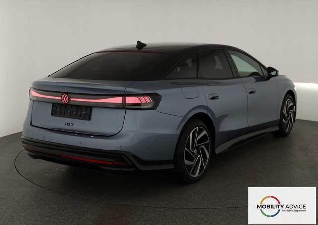 Volkswagen ID.7 Pro 210 kW Black, HuD, IQ.Light, IQ.Drive, AreaView, Side, Winter, 20-Zoll 