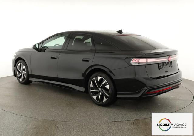 Volkswagen ID.7 Pro 210 kW Black, AHK, HuD, IQ.Light, IQ.Drive, AreaView, Side, Winter, 19-Zoll 