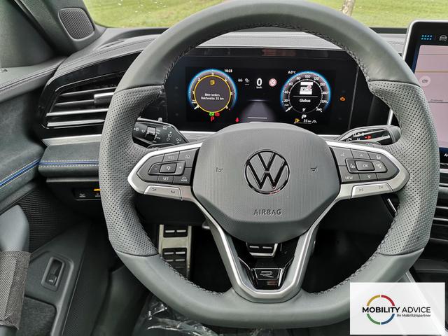 Volkswagen Passat Variant 2.0 TDI 142 kW 4Motion R-Line DSG Head Up AHK Navi 