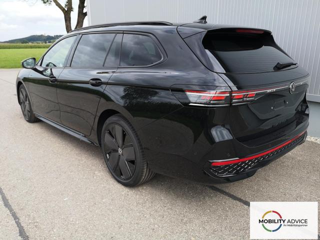 Volkswagen Passat Variant 2.0 TDI 142 kW 4Motion R-Line DSG Pano 19 Zoll Head Up AHK Navi 