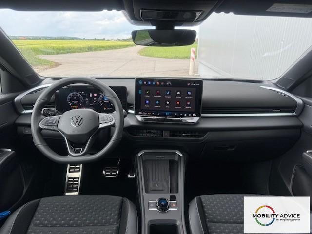 Volkswagen T-Roc 1.5 eTSI 110 kW R-Line Pano Black GV5 19 Zoll 