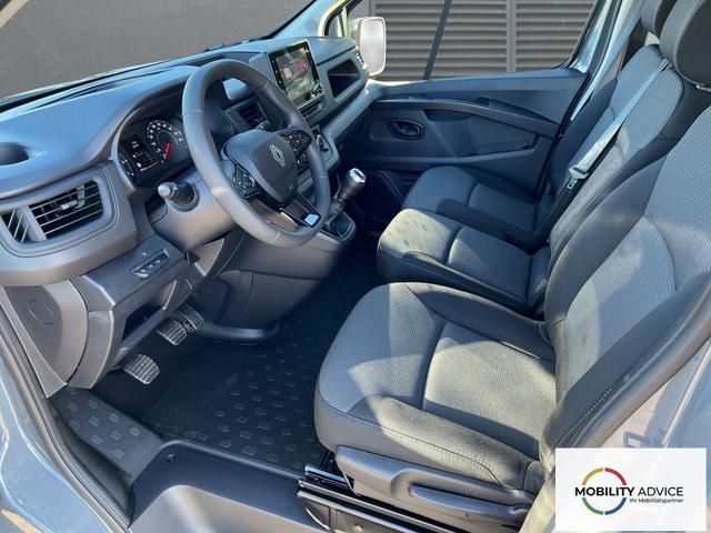 Renault Trafic L2H1 3,0t Grand Equilibre+Rollstuhlbefestigung dCi 150 
