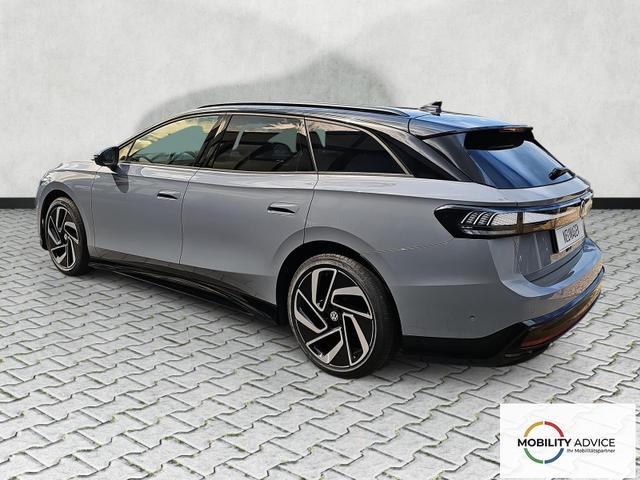 Volkswagen ID.7 Pro 210 kW Tourer BlackStyle AHK IQdr Intpaket 20Z 