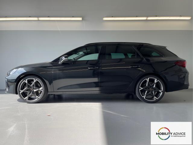 Cupra / Leon Sportstourer / Schwarz / / / 333PS DSG 4Drive Matrix+Navi+AHK+Alu19+Sitzheiz+IntelligentDrive