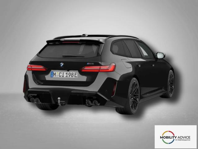 BMW M5 Touring 4.4 8-Gang Steptronic xDrive 