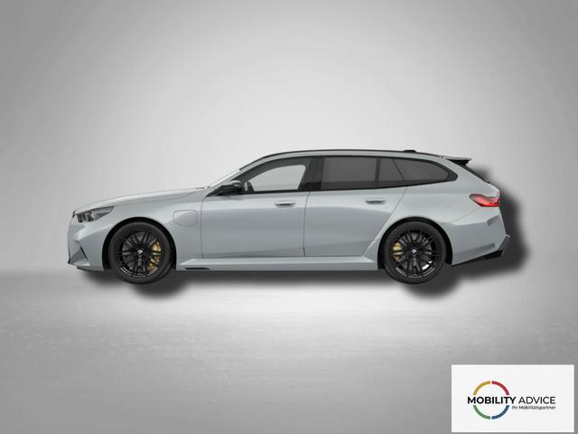 BMW M5 Touring 4.4 8-Gang Steptronic xDrive 